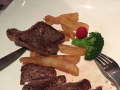 -绿茵阁牛扒餐厅(客村店)