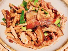 土萝卜干炒土腊肉-吃饭皇帝大(解放西路店)
