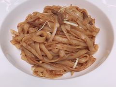 -广州白云机场雅高铂尔曼大酒店