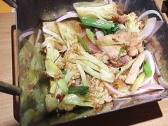 -川堂风·跷脚牛肉·乐山爆炒(宝山日月光店)