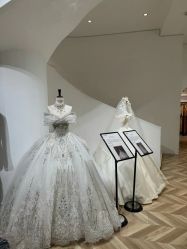 点击看大图 -予白婚纱礼服馆