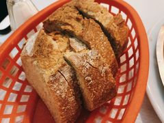 面包-Bouillon Chartier