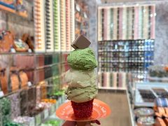 -VENCHI 闻绮(上海佛罗伦萨小镇店)