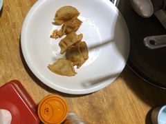 -茸梅路右拐龙虾-农家菜(松江店)