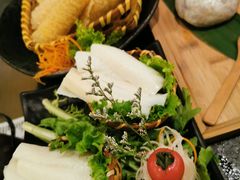 -湊湊火锅·茶憩(打浦桥日月光店)