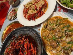 -肥肥虾庄·金牌油焖大虾(杨园滨江时代walk店)