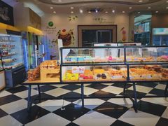 面包甜点陈列柜-巴莉甜甜(安高城市商业广场店)