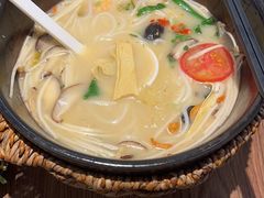 -状元王过桥米线(黄埔至泰广场店)