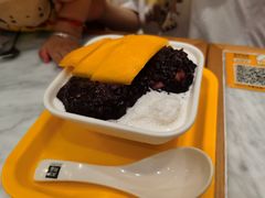 芒果白雪黑糯米甜甜-满记甜品(湖滨店)