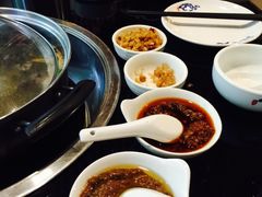 -丫丫汤膳打边炉(宏府408坊店)