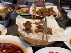 -鸽子侯·家宴·平价海鲜(绿地店)