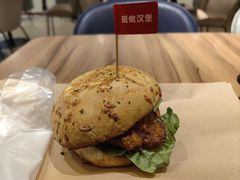 -必胜客(远大路店)