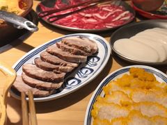 -洱火云南酸菜牛肉火锅(石景山当代商城店)