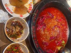 -牛市坎火锅(建设路店)