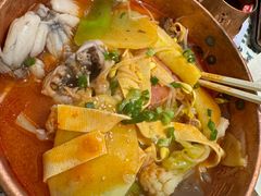 -成都你六姐·牛肉冒菜·麻辣香锅(长泰广场店)