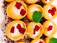 红果虾仁沙拉-渔娘渔家丹东海鲜(东直门店)