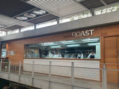 -ROAST coffee & eatery