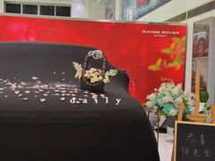 -上海伟杰·捷豹路虎4S店(闵行店)