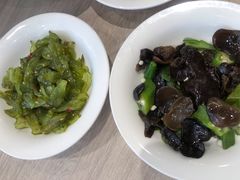 秋葵拌云耳-康师傅私房牛肉面(马泉营奥莱店)