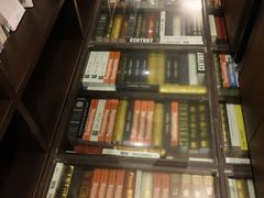 -钟书阁(松江泰晤士小镇店)