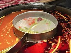 -渝涯重庆豆花老火锅(中赢国际店)