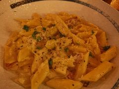 奶油芝士咸肉烩管面-PIZZA BIANCA(民园店)