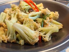 -荷塘秋月·本帮江浙菜(国权路店)