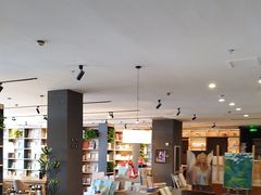 -魔方城市书房(中街益田店)
