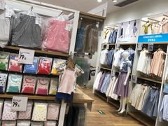 -优衣库(邢台世贸天街店)