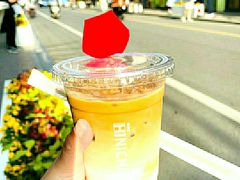 咖啡双响炮-CoCo都可(医学街店)