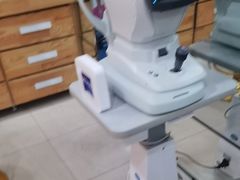 -豪门视光·星趣控·蔡司依视路眼镜代理商(中央大街店)