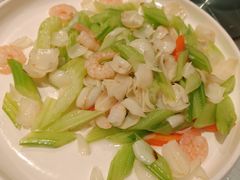 -梁家大院•农家菜(昆山会展中心店)