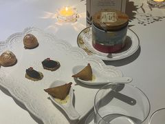-La Villa French Restaurant