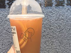 -喜茶(北京华贸购物中心店)
