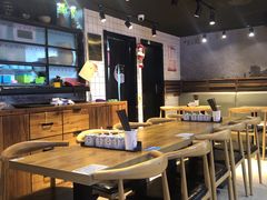-鑫花溪牛肉米粉(人民广场店)