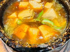 石锅豆腐-卯时·龙光雅宴·精致锡帮菜(惠山古镇店)