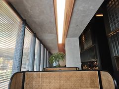-铭牛烧肉·和牛海鲜自助(高新月牙湖店)