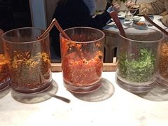 -百春原湖南牛肉粉(百联世纪店)