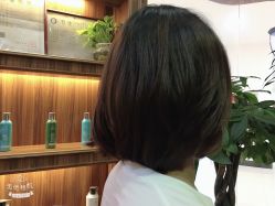 -DM HAIR SALON