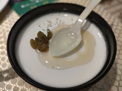 手工自制酸奶-巴扎美食·新疆菜·西域歌舞表演餐厅(新疆大厦店)