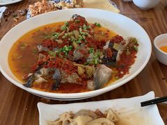 -美顺香食府鱼头老店(雪野湖店)
