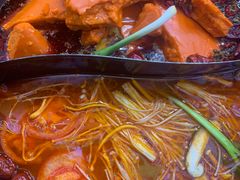 -重庆川渝肥妹火锅