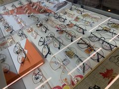 -明月眼镜(三坝店)