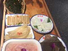 -贤合庄卤味火锅(时代广场店)