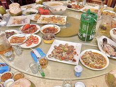 -三亚火车头万人海鲜广场