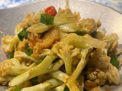 -卢大鲜鱼头捞饭(美利广场店)