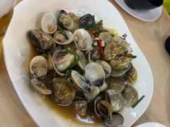 -拉威海鲜市场