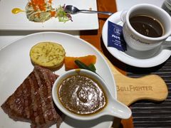 -斗牛士牛排餐厅(嘉里汇店)