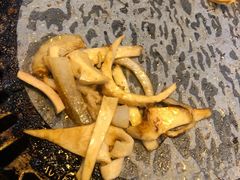 -豚豚猪村烤肉·韩国烤肉(总店)