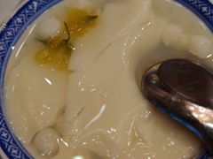-大芊金重庆串串火锅(南京路店)